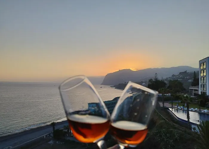 Madeira Palace - Pearl View * Funchal (Madeira)